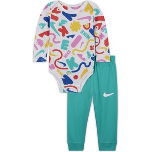 Nike Sportswear Primary Play Bodysuit and Pants Set tweedelige babyset - Groen