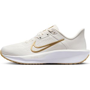 Nike Quest 6 hardloopschoenen voor dames (straat) - Grijs