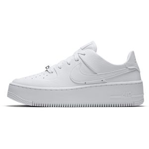 Nike Air Force 1 Sage Low Sneaker Dames Sneakers - Vrouwen - wit