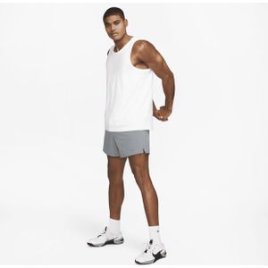 Nike Primary Dri-FIT multifunctionele tanktop voor heren - Grijs