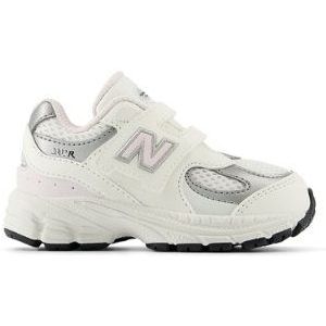 New Balance Kinderen 2002 HOOK & LOOP in Roze, Synthetic, Maat 25.5