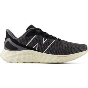 New Balance Heren Fresh Foam Arishi v4 in Zwart, Synthetic, Maat 40.5