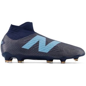 New Balance Unisex TEKELA MAGIA FG V4+ in Blauw, Synthetic, Maat 38.5