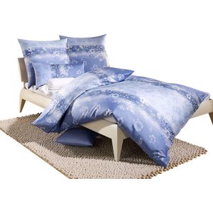 Bedtextiel in blauw