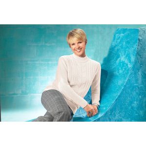 Ecru - Pullover - 100% Polyacryl - Lange Mouwen - Staande Kraag