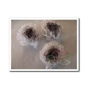 Satijn roos voor corsage Wit/Zwart Satijn roos