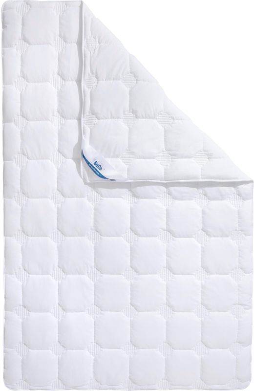 Beco Kunstfaserbettdecke "Double DeLuxe", warm, Füllung Polyester, Bezug Microfaser / Tencel, (1 St.), Getestet vom Institut Hohenstein 4 von 5 Sterne*