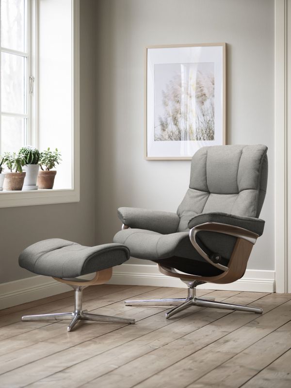 Stressless Relaxsessel "Mayfair", (Set, Relaxsessel mit Hocker), mit Hocker, mit Cross Base, Größe S, M & L, Holzakzent Eiche