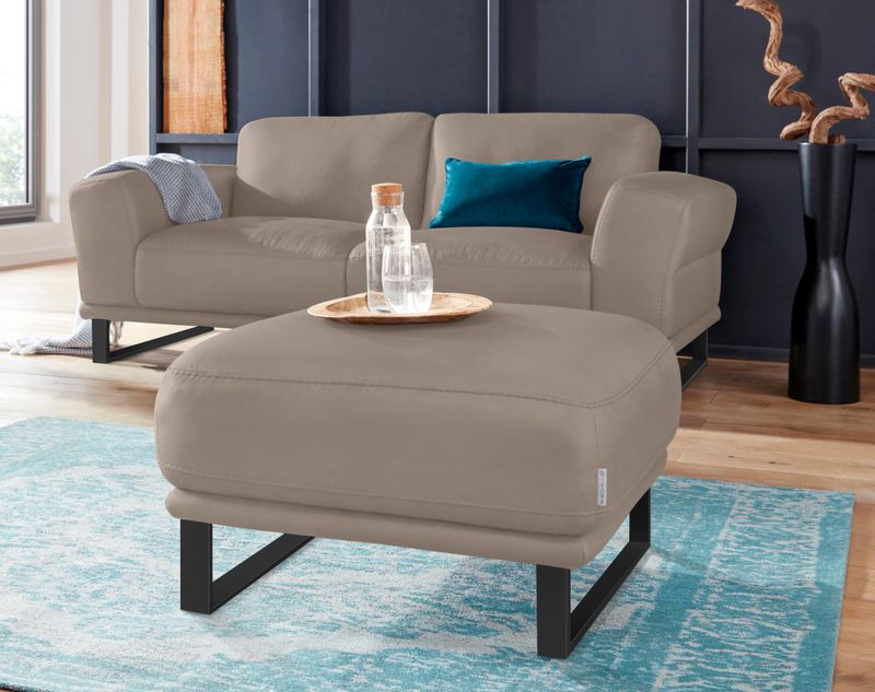 W.SCHILLIG Hocker "montanaa", mit Metallkufen in Schwarz pulverbeschichtet, Breite 71 cm