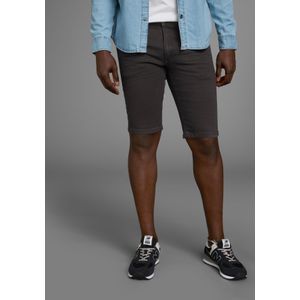 Arizona Jeansshorts, gerader Schnitt, knieumspielende Länge, niedrige Leibhöhe
