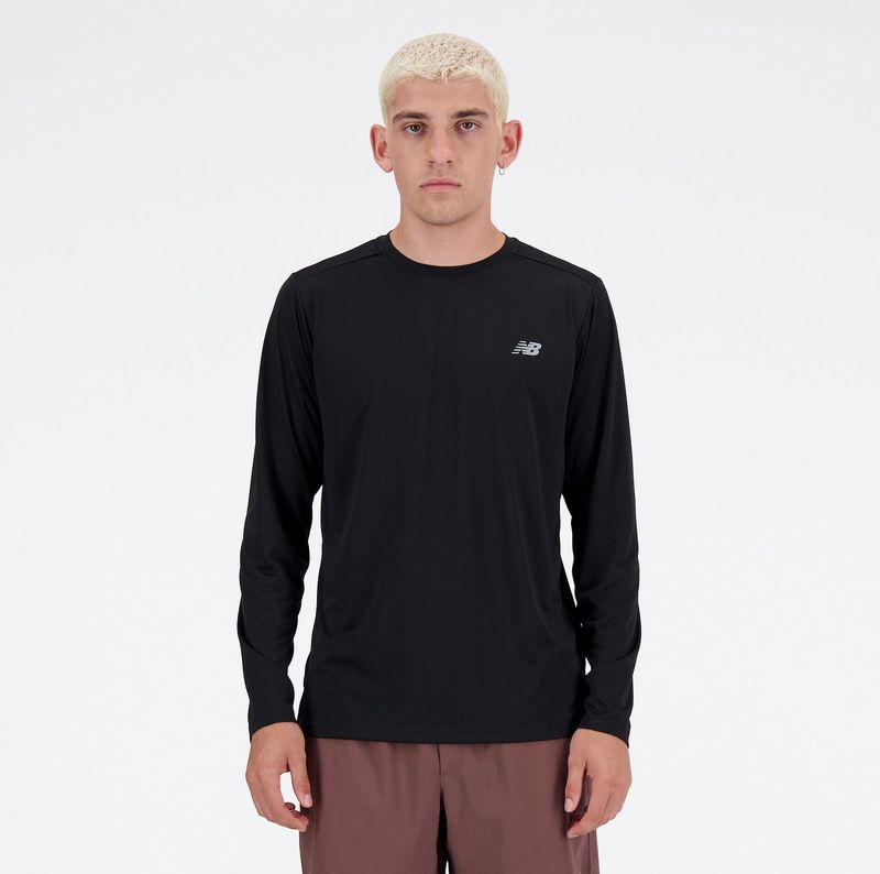 New Balance Laufshirt "Sport Essentials Long Sleeve", mit Label