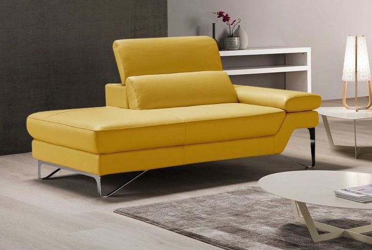Egoitaliano Ottomane "Princess, elegantes Designsofa mit erstklassigem Sitzkomfort,", inkl. verstellbarem Kopfteil und edle Designmetallfüße