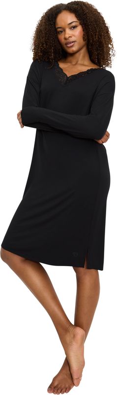 Triumph Nachthemd "Timeless Sensuality NDK LSL", atumgsaktiv und weich