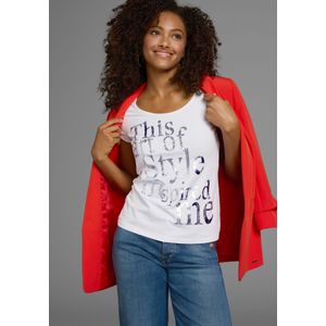 Laura Scott T-Shirt, sehr figurbetont, mit frischem Print, Rundhals, für die Freizeit