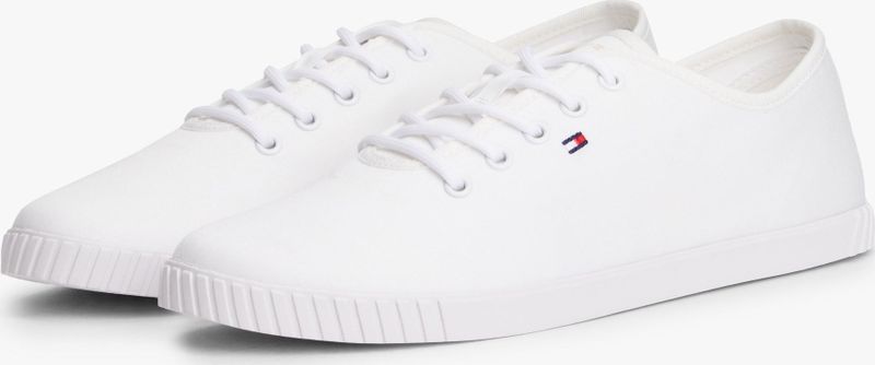 Tommy Hilfiger Sneaker "CANVAS LACE UP SNEAKER", Freizeitschuh, Halbschuh, Schnürschuh mit gestickter Logoflagge