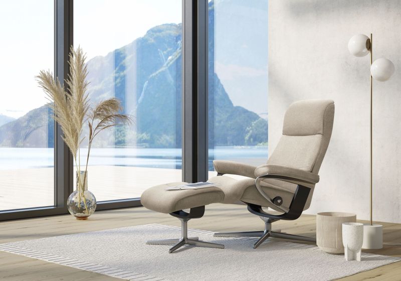 Stressless Relaxsessel "View", (Set, Relaxsessel mit Hocker), mit Hocker, mit Cross Base, Größe S, M & L, Holzakzent Schwarz