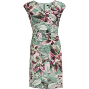 Mini-cocktailjurk met V-hals