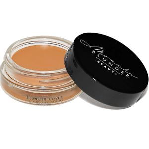 Monika Blunder Beauty Blunder Cover Foundation/Concealer  5.5 - Fünf.5