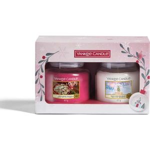 Yankee Candle - Snow Globe Wonderland 2 Medium Jar Gift Set
