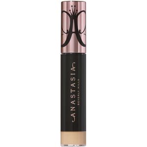 Anastasia Beverly Hills Magic Touch Concealer 13