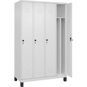 C+P Multifunctionele lockerkast Classic PLUS, smal, 4 compartimenten, scheidingswand ingekort, verkeerswit, b = 1200 mm, met voeten, draaigrendel, scheidingswand in het midden