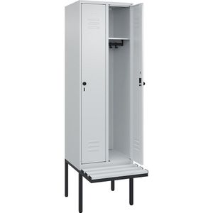 C+P Kledingkast Classic PLUS met zitbank, 2 compartimenten, lichtgrijs, b = 600 mm, veiligheidsdraaigrendel, vrijdragend, kunststof