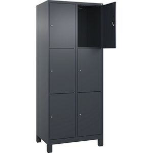 Drievoudige locker Evolo PLUS, 2 compartimenten, grijs, b = 800 mm, 6 vakken, met brede voeten, cilinderslot
