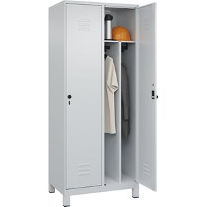 C+P Schoon/vuil lockerkast Classic PLUS, 2 compartimenten, scheidingswand ingekort, lichtgrijs, b = 800 mm, met voeten, draaigrendel, scheidingswand in het midden