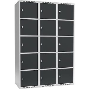 Vijfvoudige locker Fydor, 3 compartimenten, lichtgrijs / grijs, b = 1200 mm, 3 compartimenten, platte bovenkant, hangslot