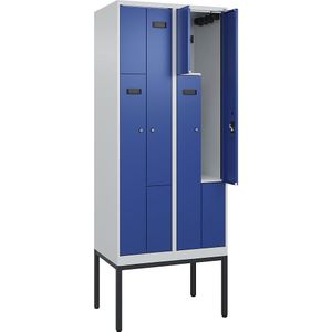 Z-lockerkast Evolo PLUS, 2 compartimenten, lichtgrijs / gentiaanblauw, b = 800 mm, 4 vakken, met smalle voeten, cilinderslot