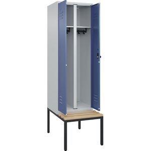 C+P Multifunctionele kledingkast Classic PLUS met zitbank, 1 compartiment, lichtgrijs / verblauw, b = 600 mm, veiligheidsdraaigrendel, ondergebouwd, beuken-hardhout