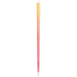 essence BRUSH IT LIKE IT'S ART eyeliner brush schuine oogschaduwpenseel 01 Just Wing It Like It's Art 1 st