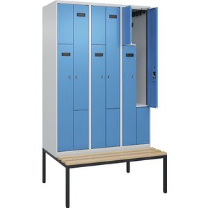 Z-lockerkast Evolo PLUS met zitbank, 3 compartimenten, lichtgrijs / lichtblauw, b = 1200 mm, cilinderslot, met ondergebouwde zitbank, beukenhout