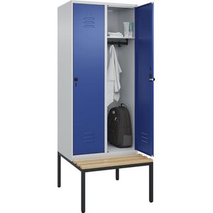 C+P Kledingkast Classic PLUS met zitbank, 2 compartimenten, lichtgrijs / gentiaanblauw, b = 800 mm, veiligheidsdraaigrendel, ondergebouwd, beuken-hardhout