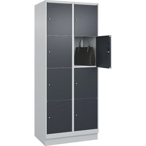 C+P Viervoudige locker Classic PLUS, 2 compartimenten, lichtgrijs / grijs, b = 800 mm, 8 vakken, met bodemsokkel