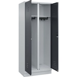 C+P Multifunctionele kledingkast Classic PLUS, 1 compartiment, lichtgrijs / grijs, h x b = 1950 x 800 mm, met bodemsokkel, cilinderslot