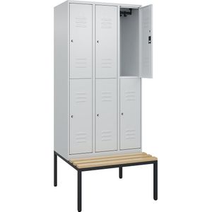 C+P Kledingkast Classic PLUS met twee verdiepingen en zitbank, 3 compartimenten, lichtgrijs, b = 900 mm, cilinderslot, ondergebouwd, beuken-hardhout