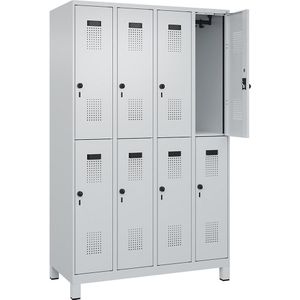 C+P Lockerkast met twee verdiepingen Evolo PLUS, 4 compartimenten, lichtgrijs, b = 1200 mm, met brede voeten, draaigrendel