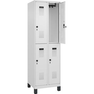 C+P Lockerkast met twee verdiepingen Evolo PLUS, 2 compartimenten, verkeerswit, b = 600 mm, met brede voeten, draaigrendel
