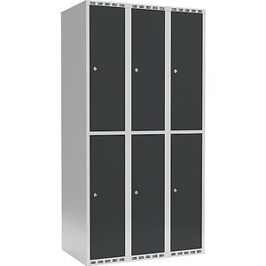 Lockerkast met twee verdiepingen Fydor, 3 compartimenten, lichtgrijs / grijs, b = 900 mm, 3 compartimenten, platte bovenkant, cilinderslot