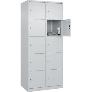 C+P Vijfvoudige locker Classic PLUS, 2 compartimenten, lichtgrijs, b = 800 mm, 10 vakken, met voetdoppen