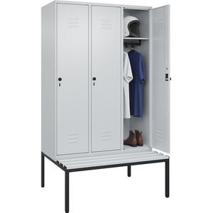 C+P Kledingkast Classic PLUS met zitbank, 3 compartimenten, lichtgrijs, b = 1200 mm, veiligheidsdraaigrendel, ondergebouwd, kunststof