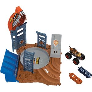 Hot Wheels Monster Trucks Arena Smash Spin-out Challenge Spe