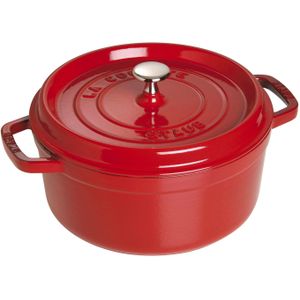 Staub Braadpan Kersenrood 'La Cocotte' Ø24cm / 3.8L - Perfect voor kleine gezinnen en singles