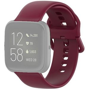 Fitbit Versa 1 / 2 & Lite siliconen sportbandje met gespsluiting - Wijnrood - Maat: Small