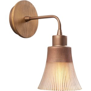 Eigentijdse koperen wandlamp | Strak en verfijnd decor