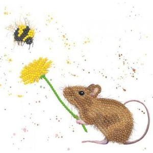 Bmsa15 Bree Merryn Fine Art - Sparkle Art Card Kit - Diamond Painting - Bashful & Bumble - Muis met paardenbloem en hommel - 18x18cm