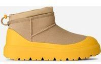 UGG - Classic Ultra Mini Weather Hybrid - Snowboots - Brown - Suède