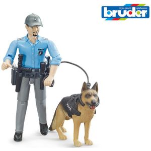 Politieagent met Hond van Bruder