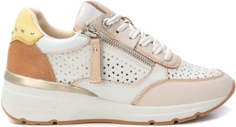 Carmela - 16228101 - Damesschoenen - Beige - Leer - Casual